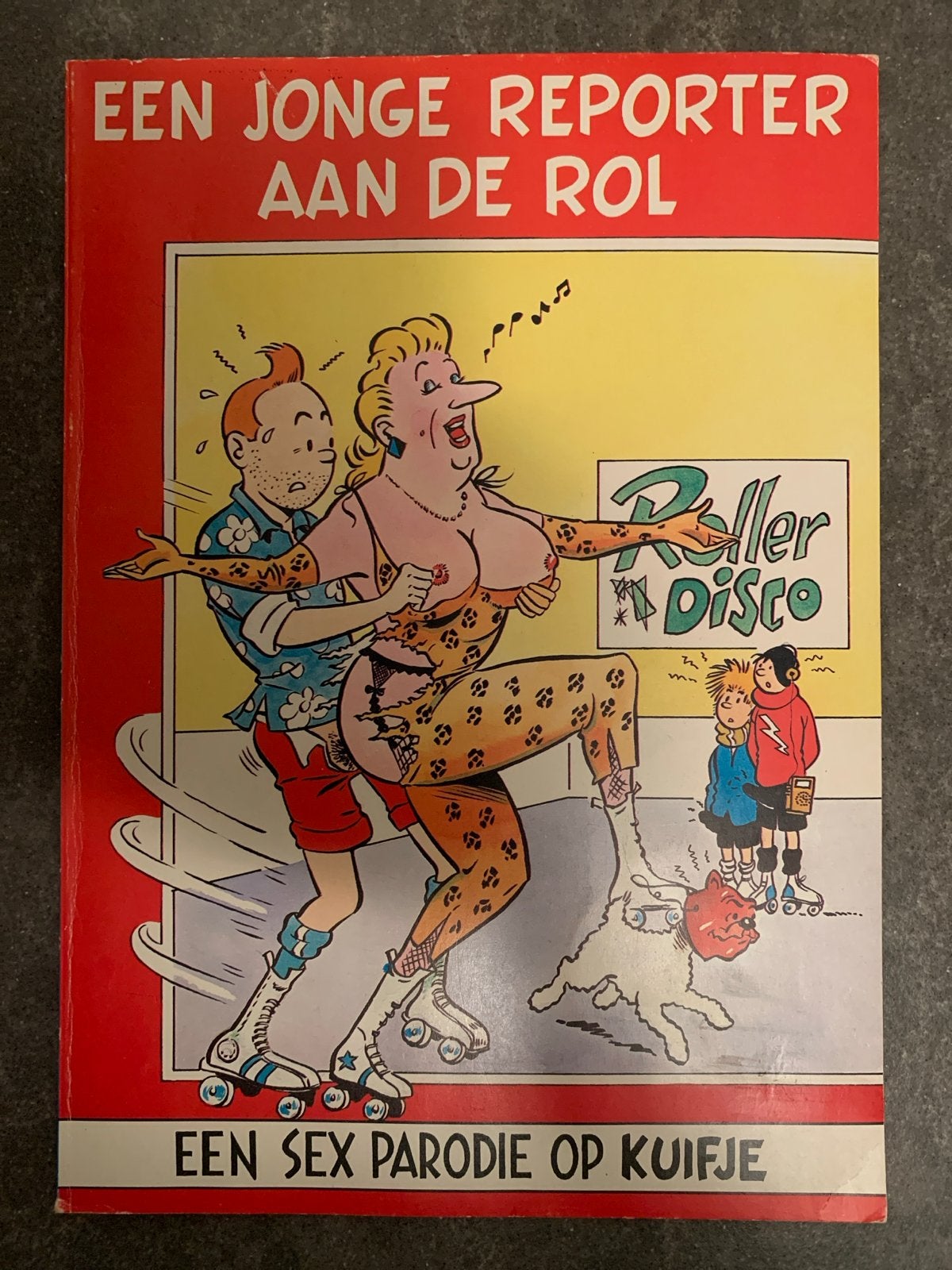 Een Jonge Reporter aan de Rol - Kuifje Parodie, Boeken, Stripboeken, Eén stripboek, Ophalen of Verzenden, Zo goed als nieuw