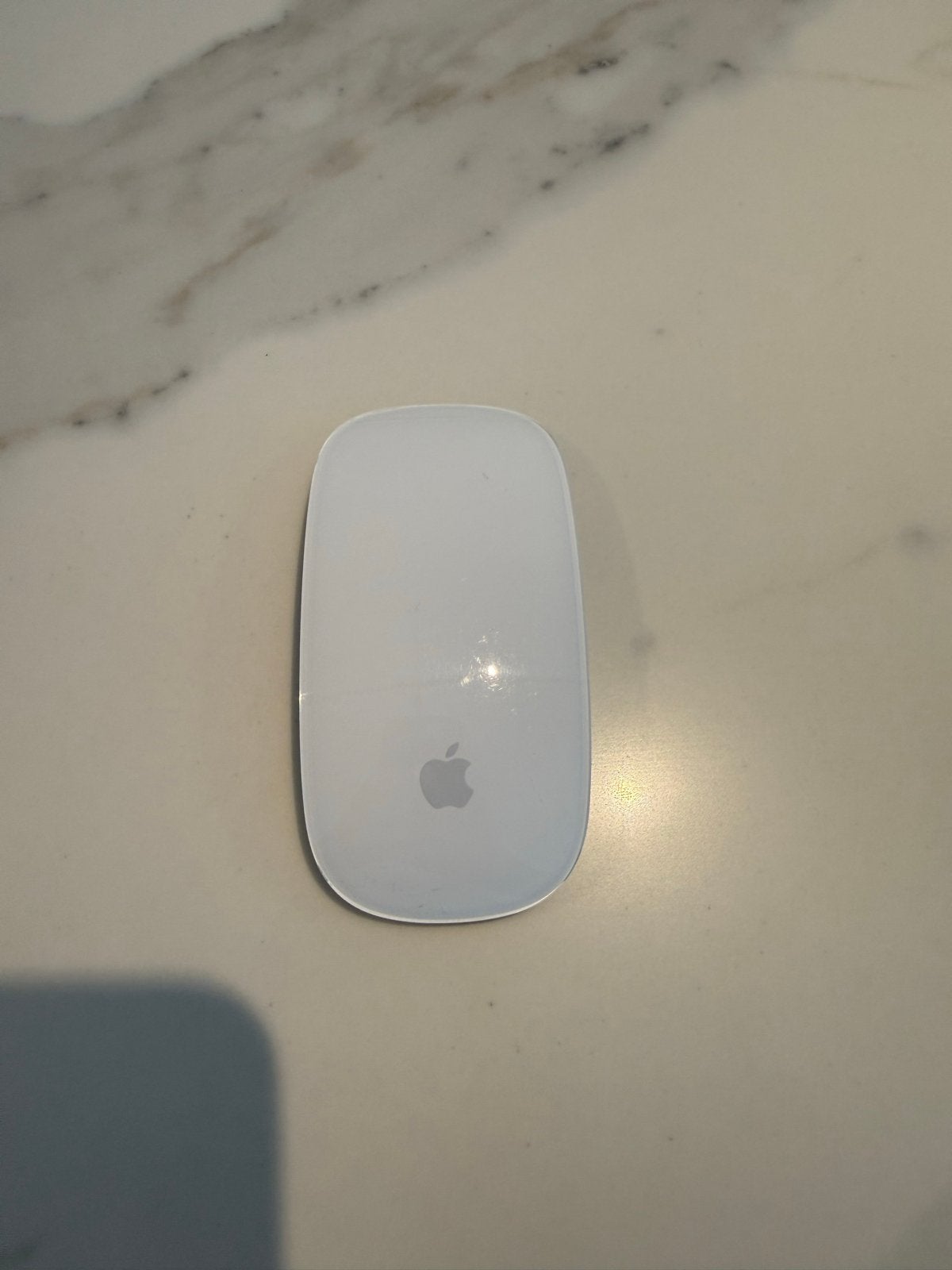 Apple Magic Mouse 2 - Draadloze muis, Computers en Software, Muizen, Ophalen of Verzenden, Zo goed als nieuw, Draadloos, Muis