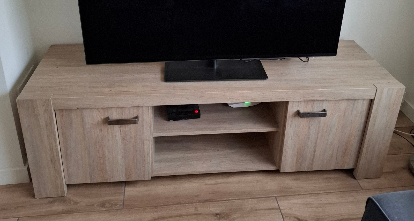 Tv-meubel, Huis en Inrichting, Complete inboedels, Ophalen