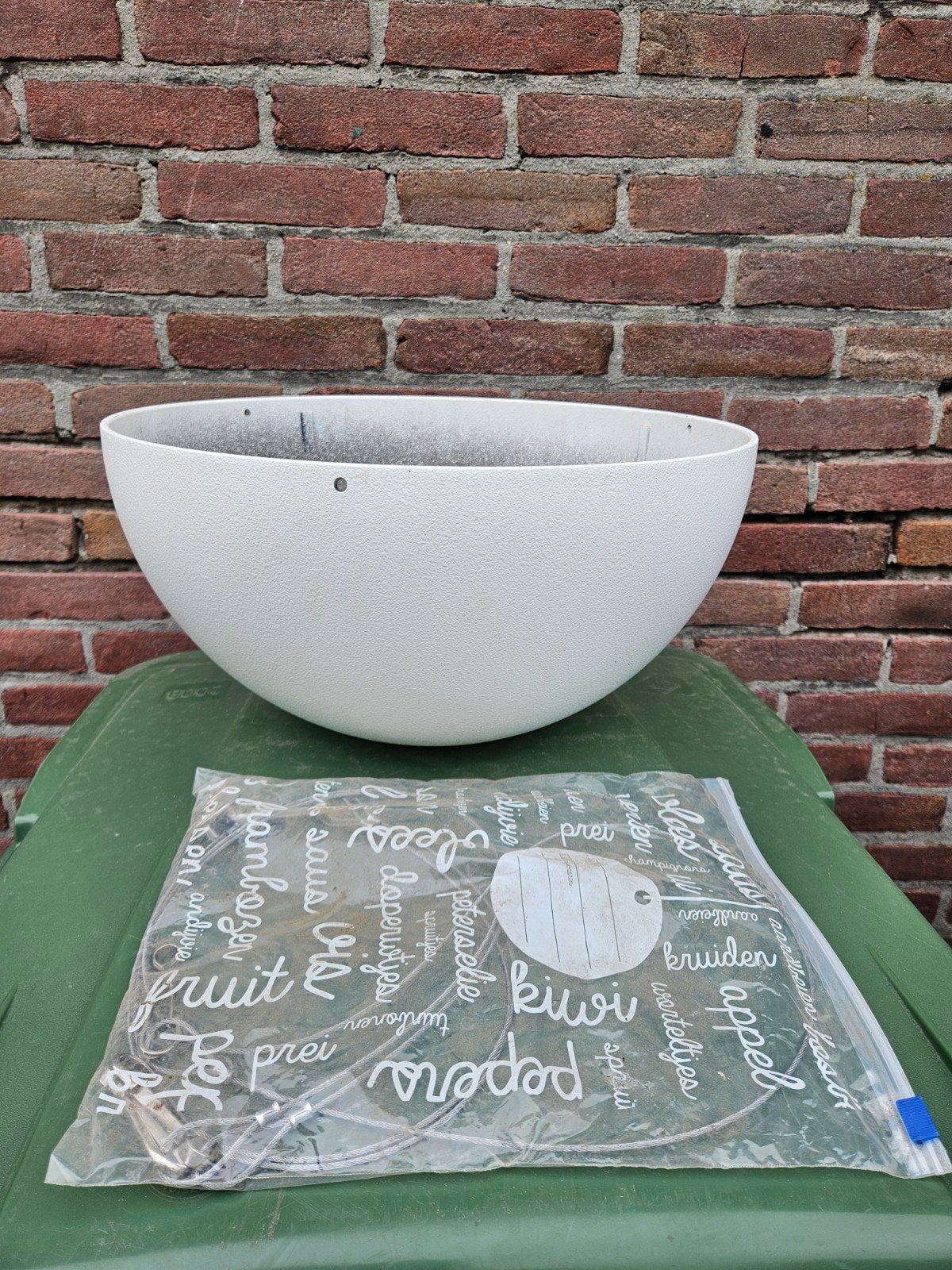 Witte hangpot / hanging basket - 40cm doorsnede, Ophalen, Kunststof, Minder dan 60 cm, Rond