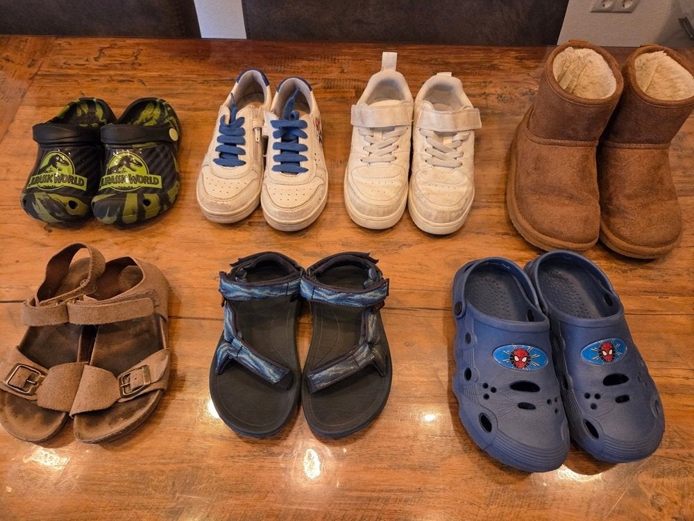 7 paar kinderschoentjes en sandalen, maat 30/31, Gebruikt, Schoenen, Jongen, Diverse merken