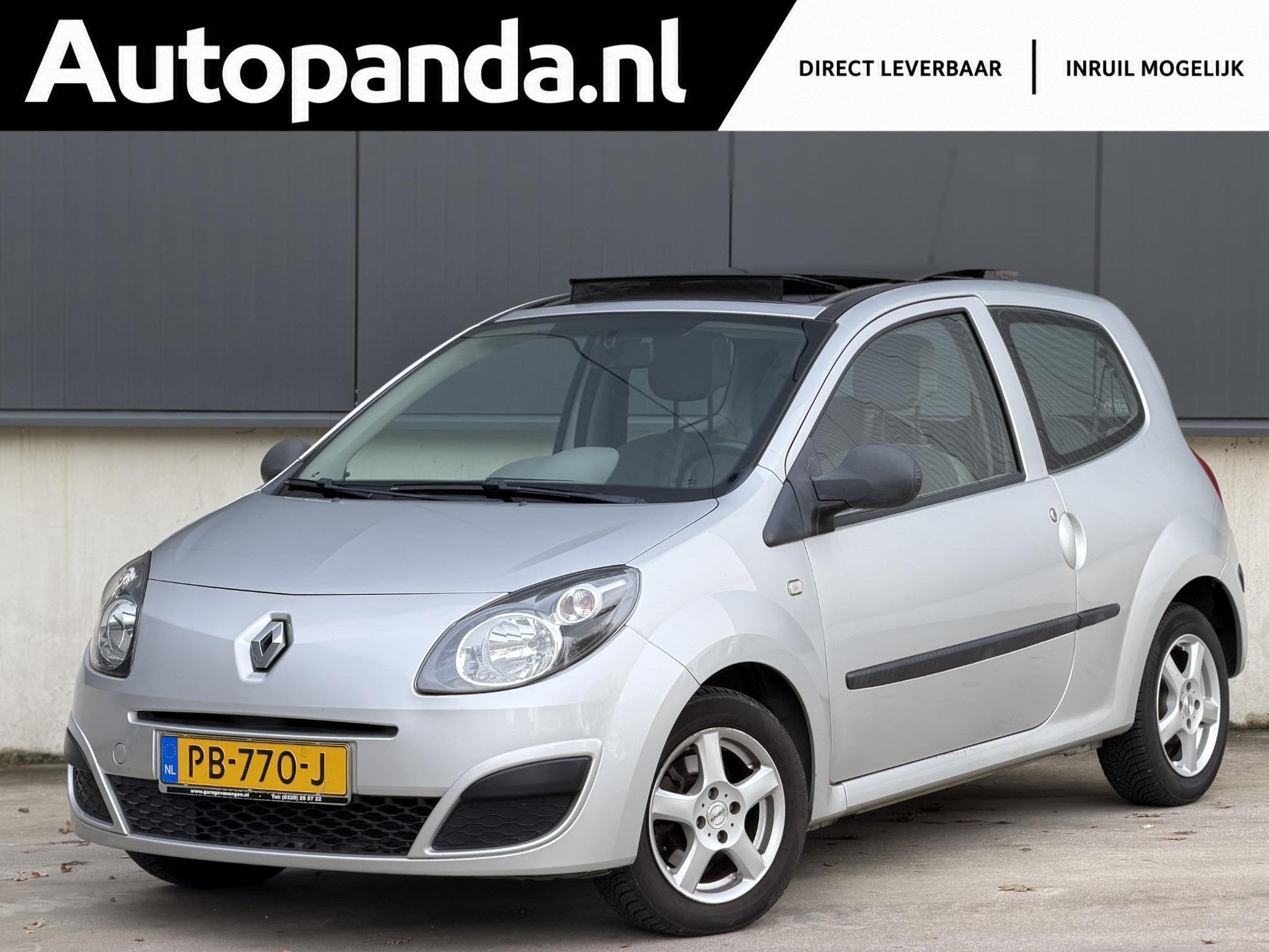 Renault Twingo 1.2 Dynamique *Panoramadak* l Airco l Elec.ra, Voorwielaandrijving, Gebruikt, 31 €/maand, 4 cilinders