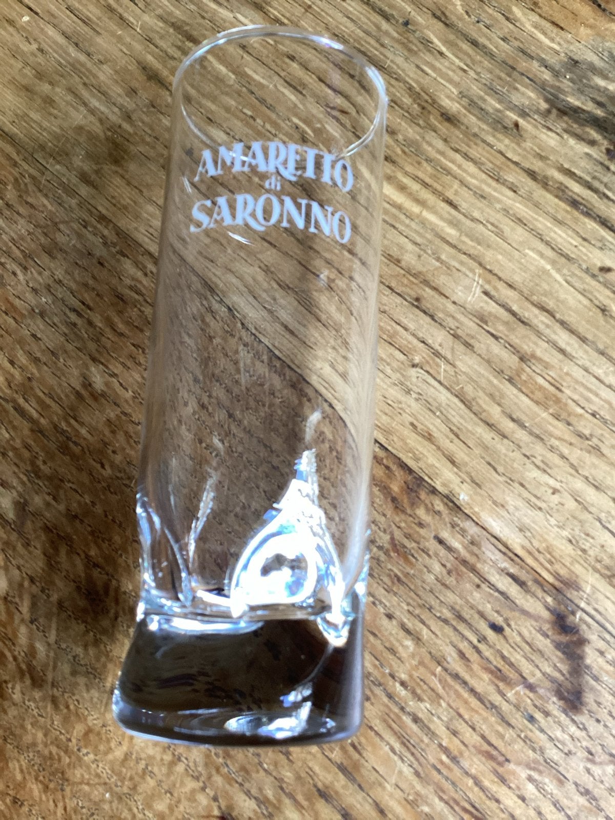 Amaretto di Saronno deukjesglas, Verzamelen, Glas en Borrelglaasjes, Ophalen of Verzenden, Zo goed als nieuw
