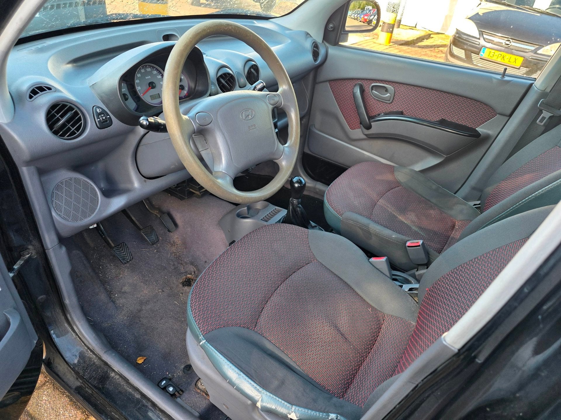 Hyundai Atos 1.1i Active Cool, Auto's, Voorwielaandrijving, 31 €/maand, 4 cilinders, Zwart