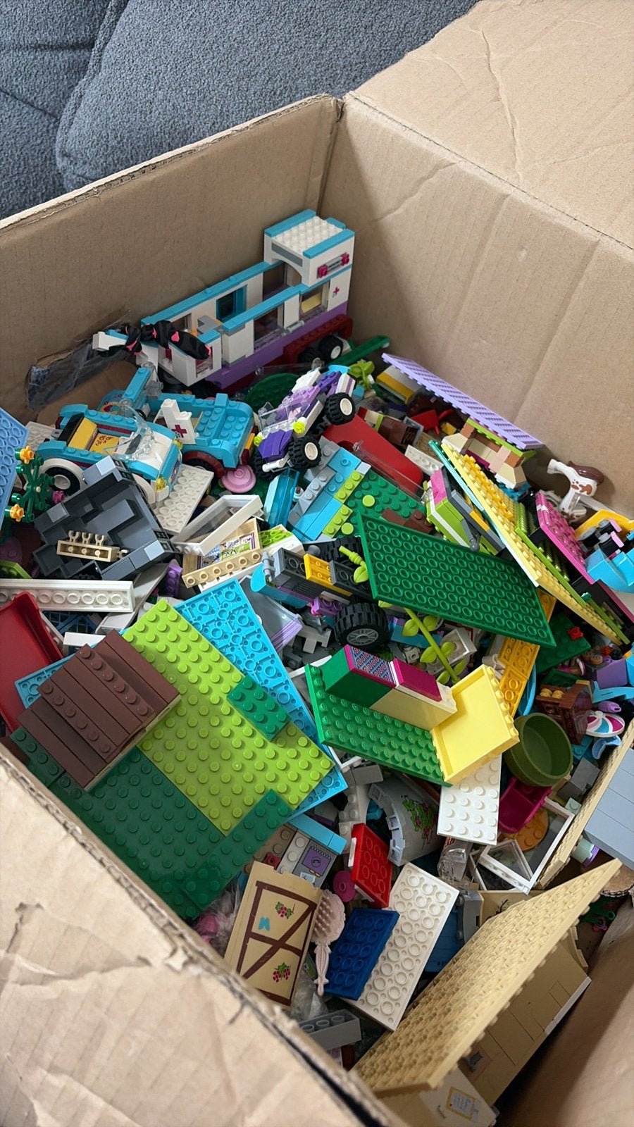 Legofriends HEEL VEEL, Ophalen, Zo goed als nieuw