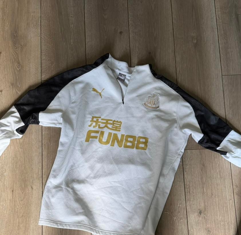 Newcastle united vest/sweater, Ophalen of Verzenden, Zo goed als nieuw, Maat 56/58 (XL), Voetbal