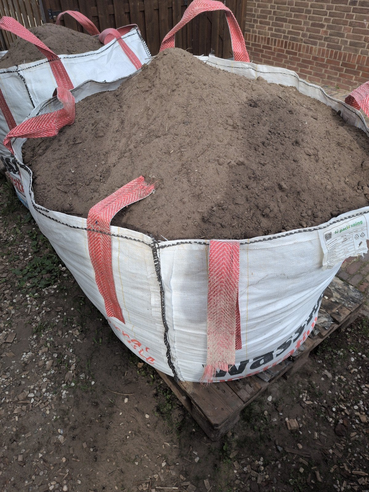Twee big bags tuinaarde, Ophalen, Gebruikt, Overige typen