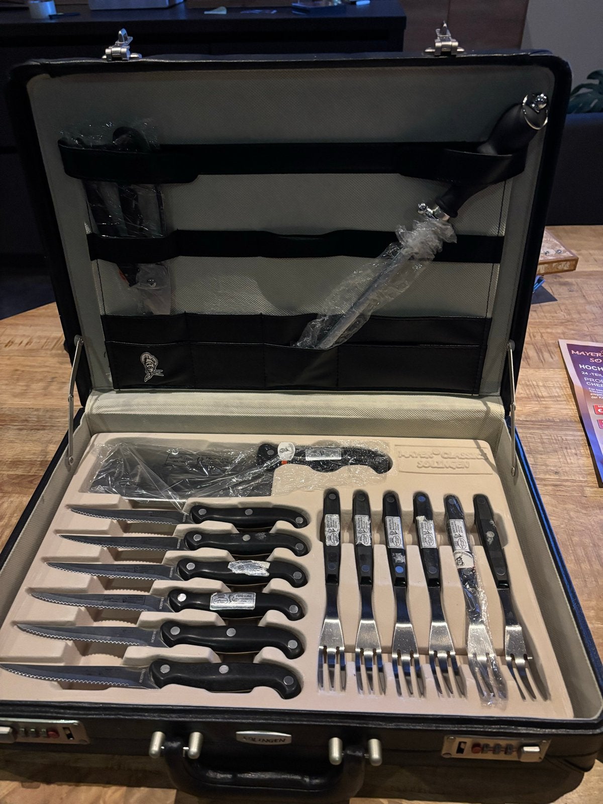 Mayer Classics Solingen Profi-Line Messenset in Koffer, Bestekset, Ophalen of Verzenden, Zo goed als nieuw, Rvs of Chroom