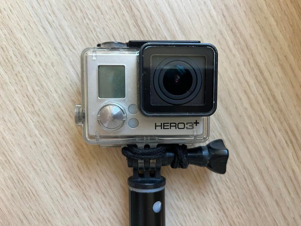 GoPro HERO3+ met waterdichte behuizing en selfiestick, Ophalen, Gebruikt, GoPro