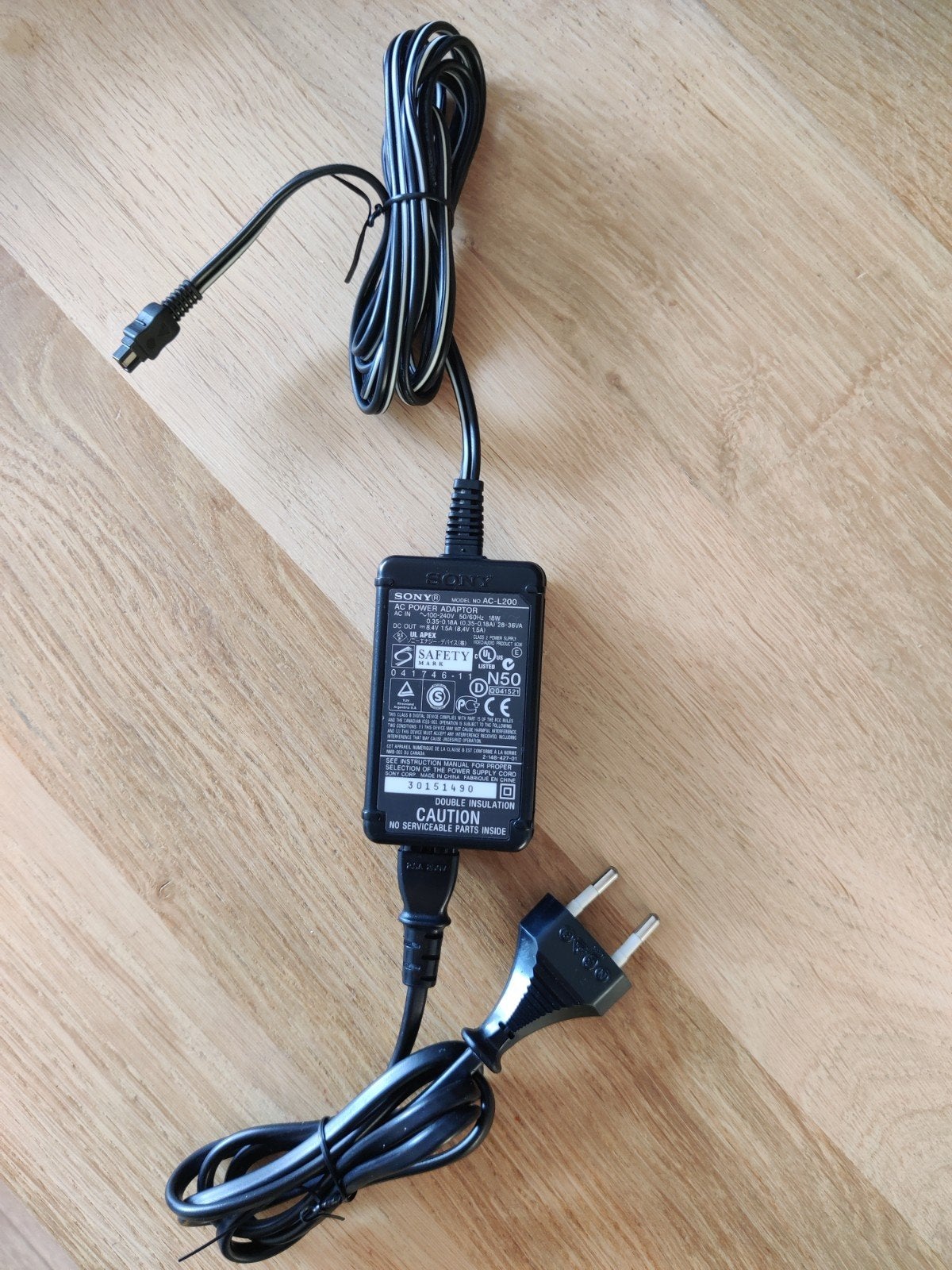 Sony AC-L200 AC-adapter - Oplader, Ophalen of Verzenden, Zo goed als nieuw