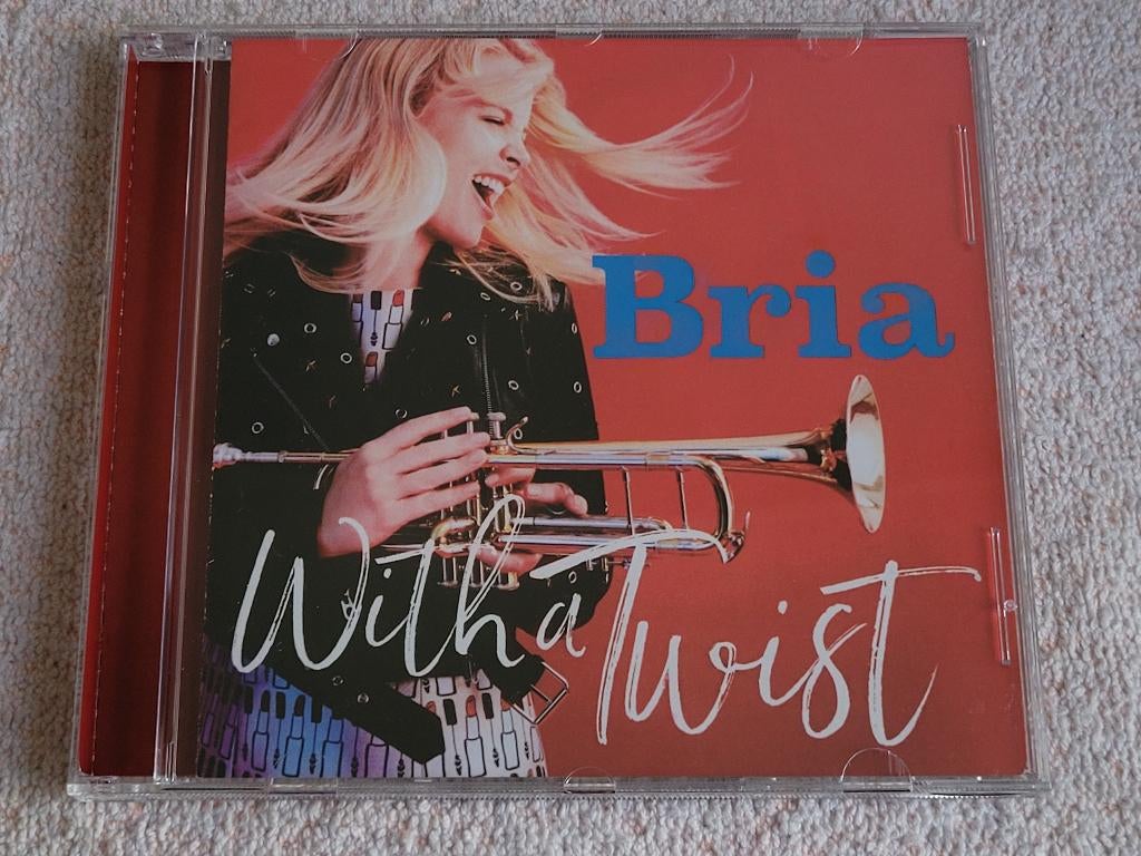 BRIA SKONBERG - With A Twist CD (JAZZ) ZGAN, Ophalen of Verzenden, 1980 tot heden, Zo goed als nieuw, Jazz
