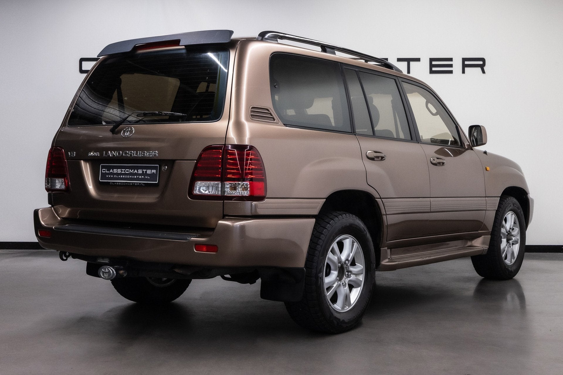 Toyota Land Cruiser 4.7i V8 Executive Btw auto, Fiscale waar, Auto's, Automaat, 238 pk, Beige, Bruin