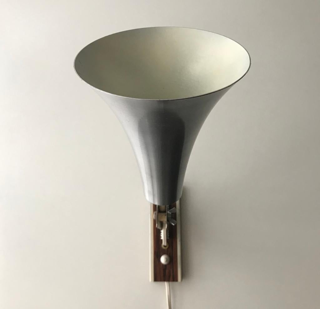Philips 60s wall lamp vintage silence of the lamps, Huis en Inrichting, Lampen | Wandlampen, Ophalen of Verzenden, Gebruikt, Hout