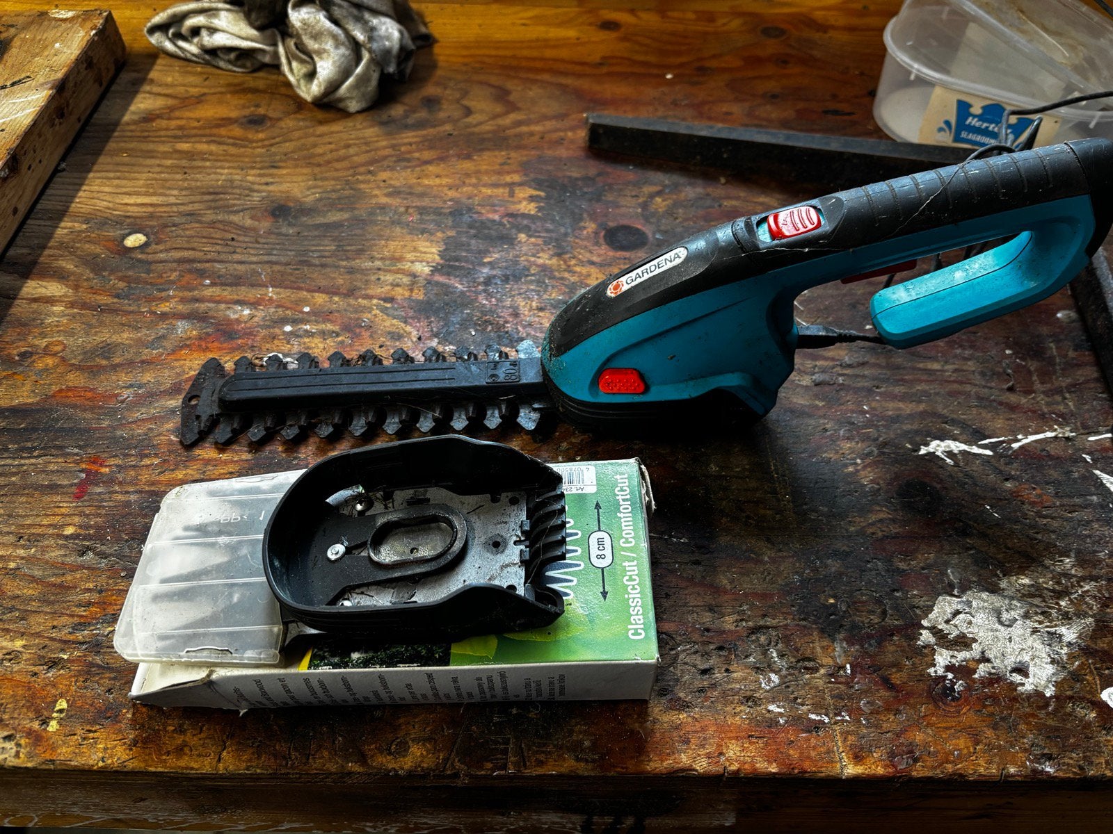 Gardena heggenschaar met oplader, Ophalen, Gebruikt, Accu