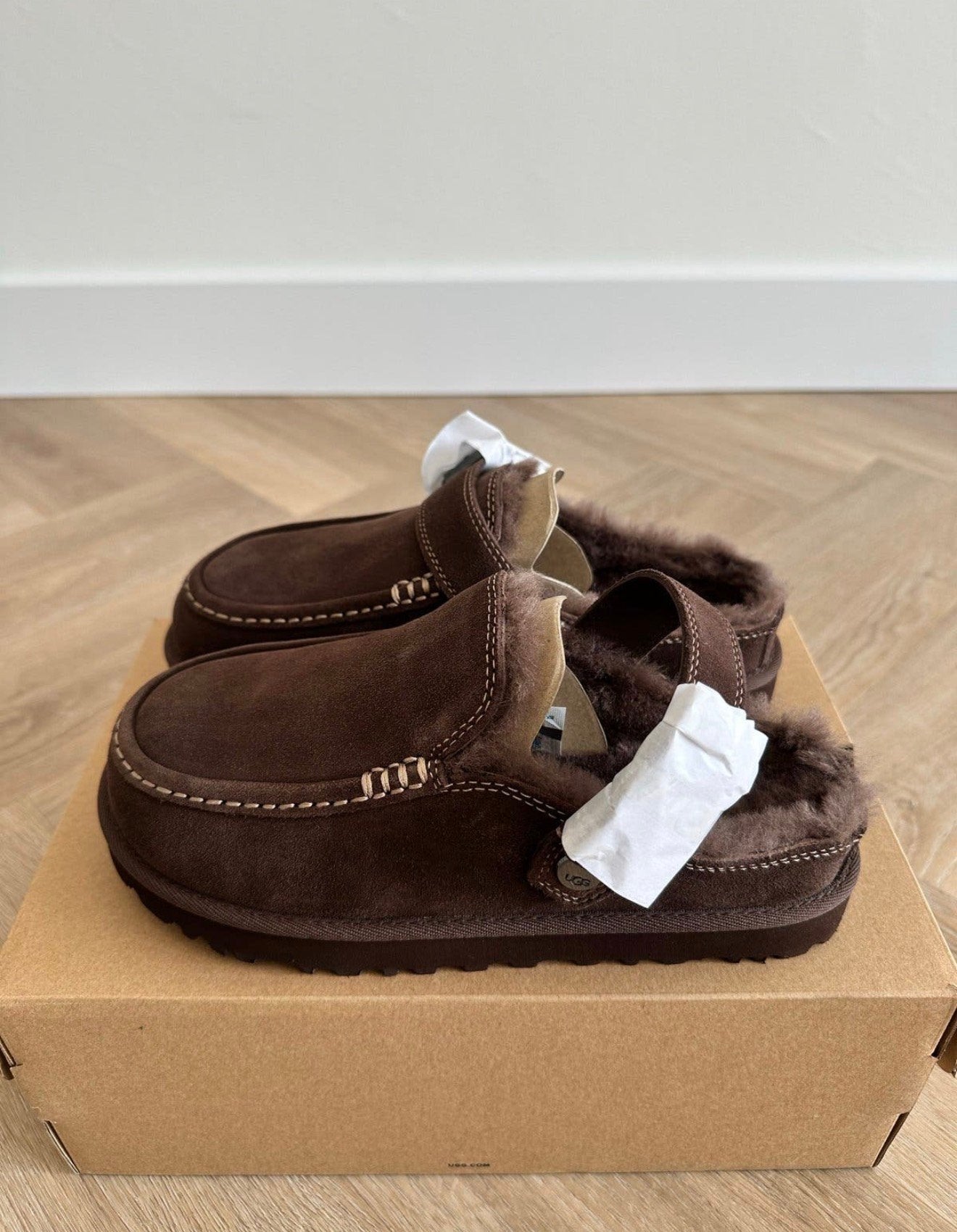 UGG Goldenstar Evelina-Klomp, Verzenden, Nieuw, Bruin, Pantoffels of Sloffen