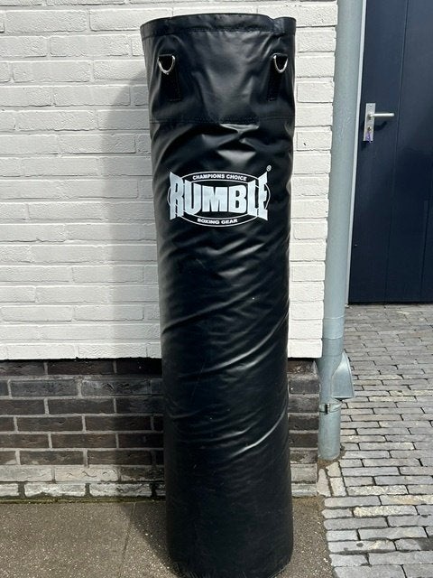 Rumble boxzak 140 cm wheaterproof, Ophalen, Zo goed als nieuw, Bokszak