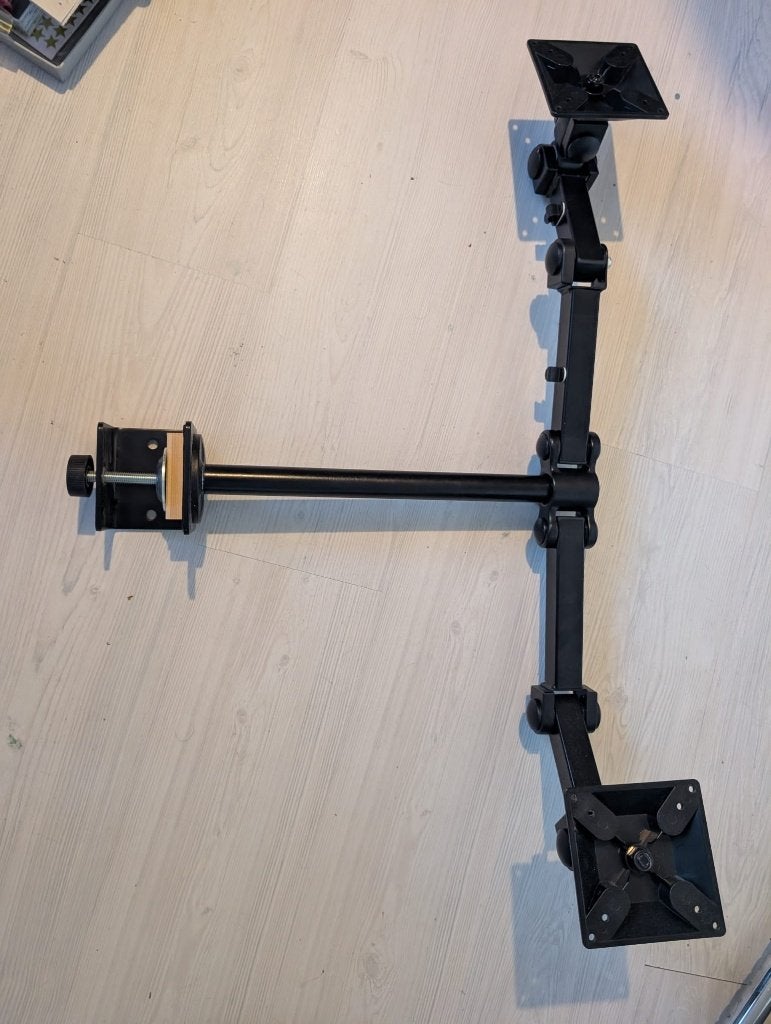 Flexibele monitor beugel (twee armen), Computers en Software, Monitoren, Ophalen of Verzenden, Zo goed als nieuw, Overige typen