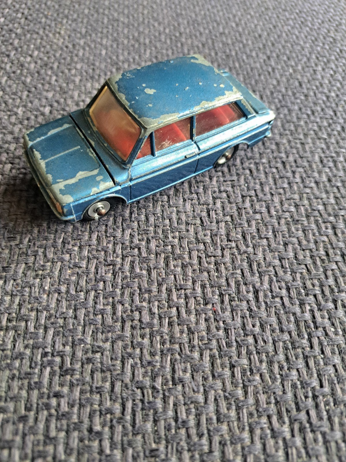 hillman imp model dinky toys meccano england, Ophalen of Verzenden