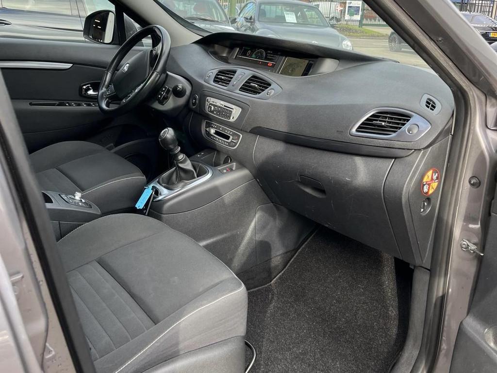 Renault Scénic 1.2 TCe Limited trekhaak, Voorwielaandrijving, Euro 5, Stof, Gebruikt