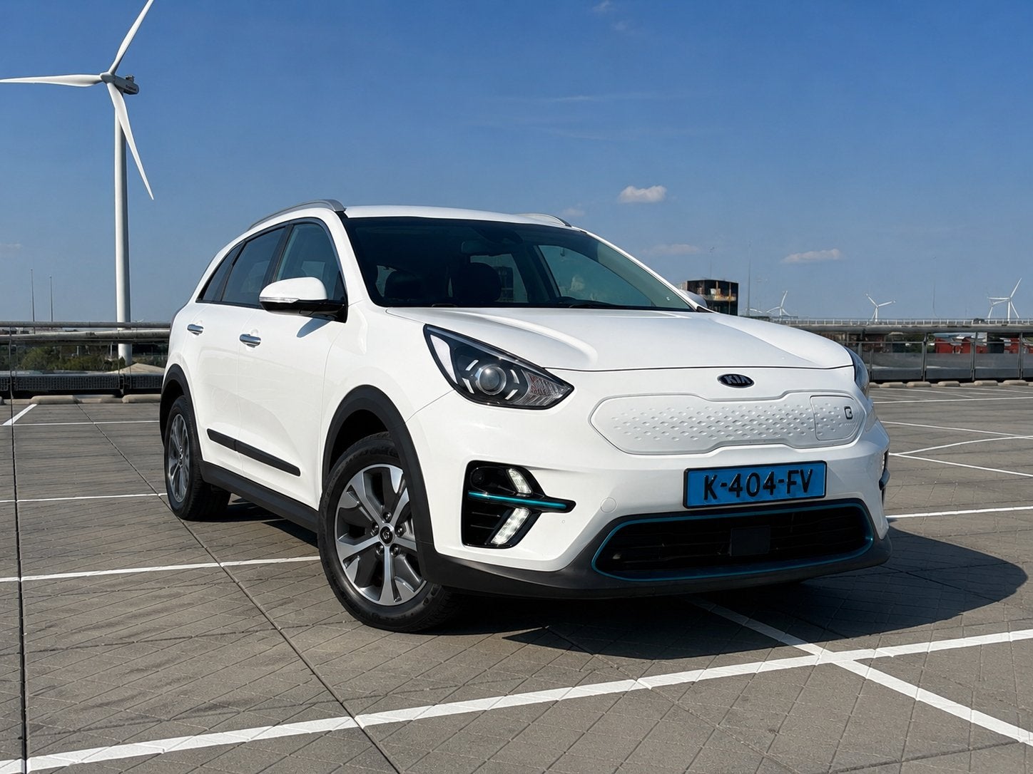Kia e-Niro Executive 64 kWh Taxi-klaar Cabman BCT 107.000 km, Auto's, 1712 kg, Leder en Stof, Wit, Elektrisch