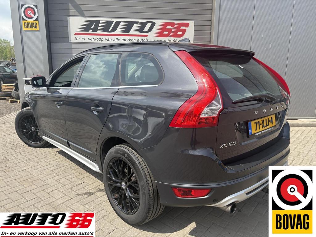Volvo XC60 2.0 T5 R-Design, Auto's, Euro 5, Zwart, 4 cilinders, Bedrijf