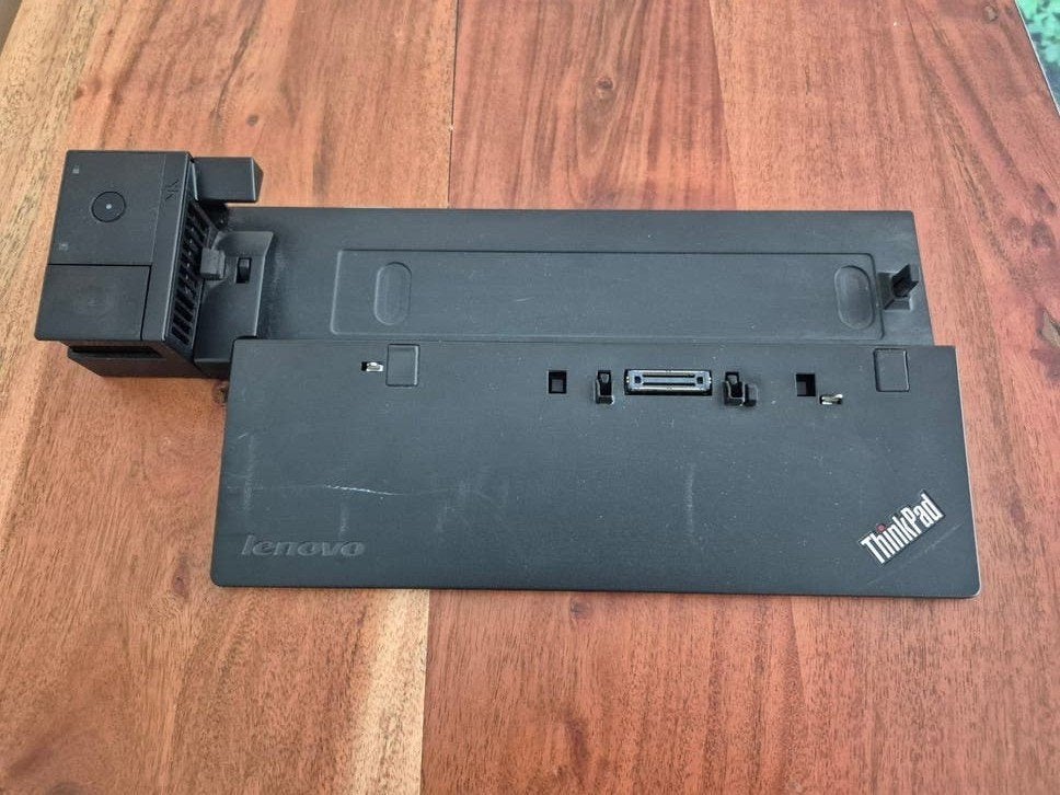 Lenovo ThinkPad Ultra Dock - Docking Station, Ophalen of Verzenden, Zo goed als nieuw, Laptop