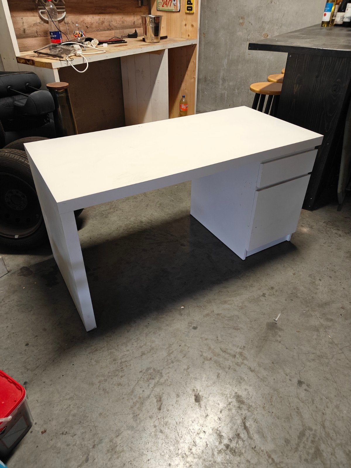 IKEA Malm bureau 140x65 met lade en deur, Ophalen, Gebruikt, 65 cm, Spaanplaat of MDF