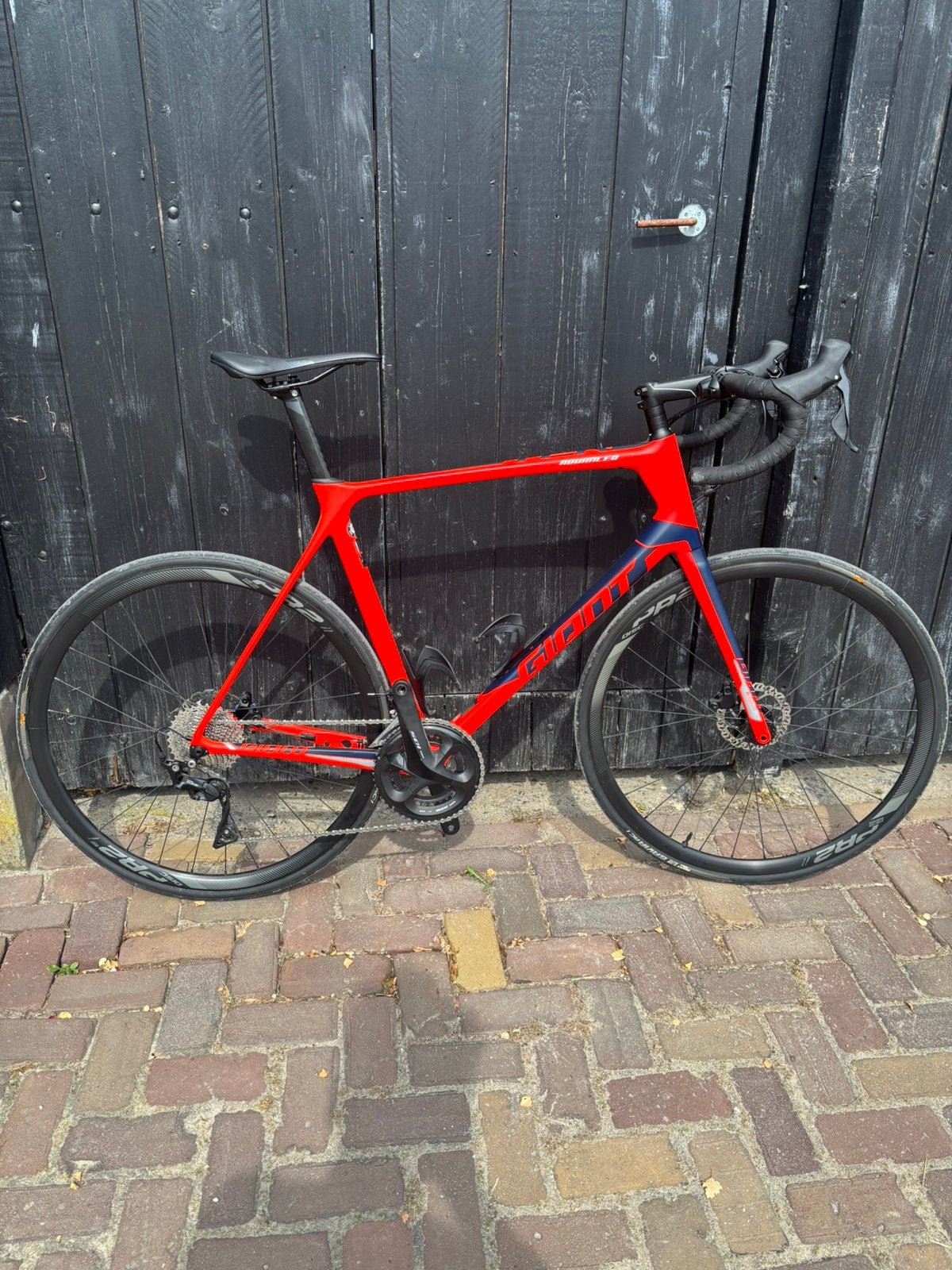 Giant TCR Advanced 2 Disc XL | Shimano 105 Recent onderhoud, Fietsen en Brommers, Fietsen | Racefietsen, Ophalen, Carbon, Giant