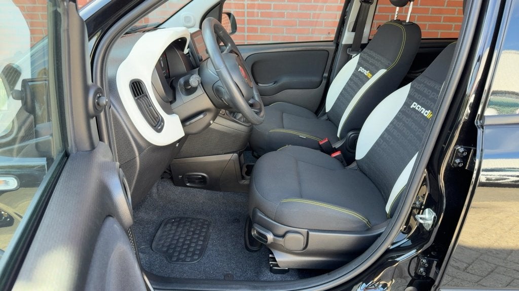 Fiat Panda 1.0 Hybrid Pandina Cross Hoge Zit Carplay LM-Velg, Auto's, Stof, Gebruikt, Euro 6, Panda