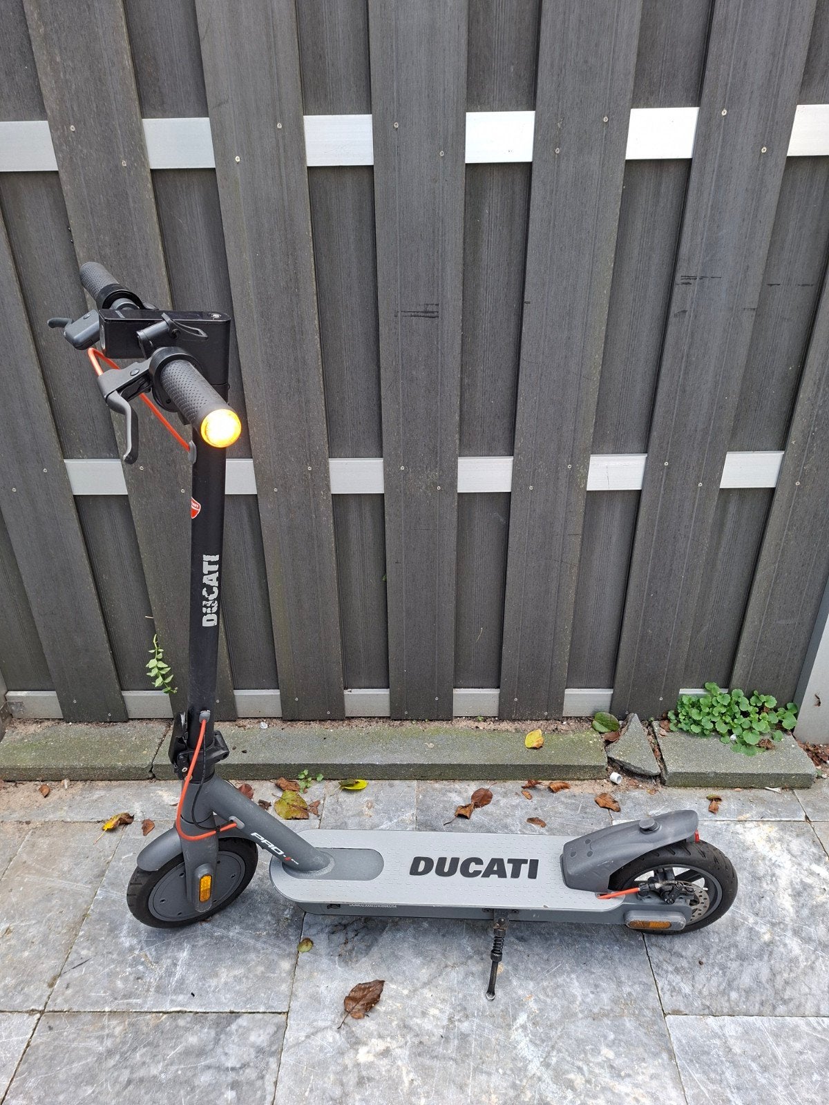 elektrische step Ducati, Ophalen, Elektrische step (E-scooter)