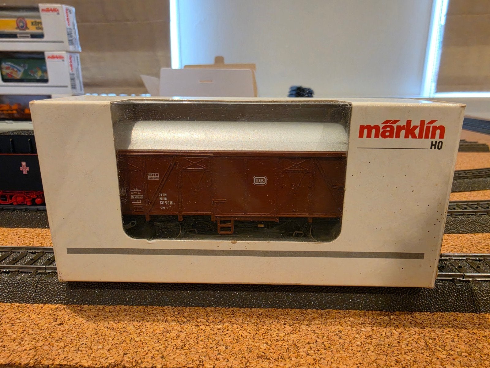 Märklin 4411 Gesloten goederenwagon met sluitlicht DB, Hobby en Vrije tijd, Modeltreinen | H0, Wisselstroom, Gebruikt, Wagon, Ophalen of Verzenden