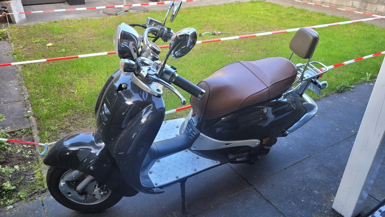 Znen Snorfiets - Defect (voor onderdelen of handige harry), Gebruikt, Benzine, Ophalen, Overige merken