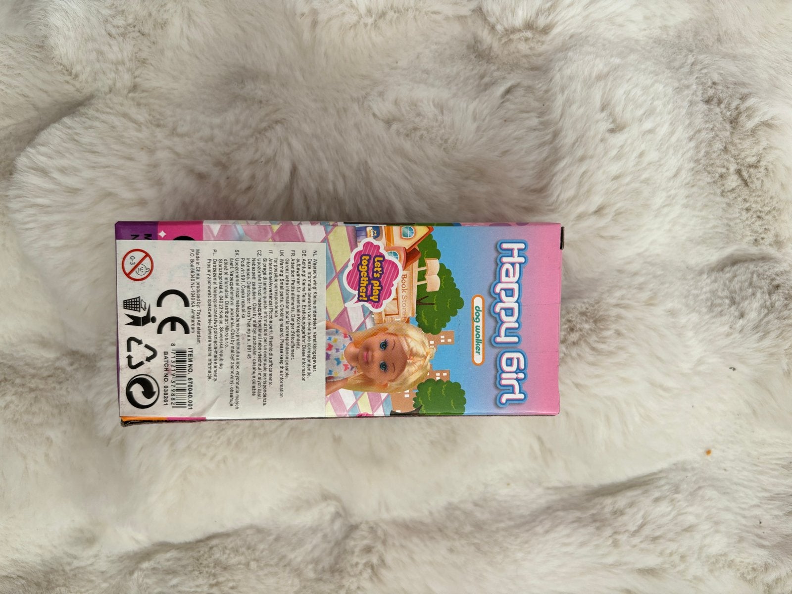 Happy Girl pop met hondje - nieuw in verpakking, Ophalen of Verzenden, Nieuw, Overige typen