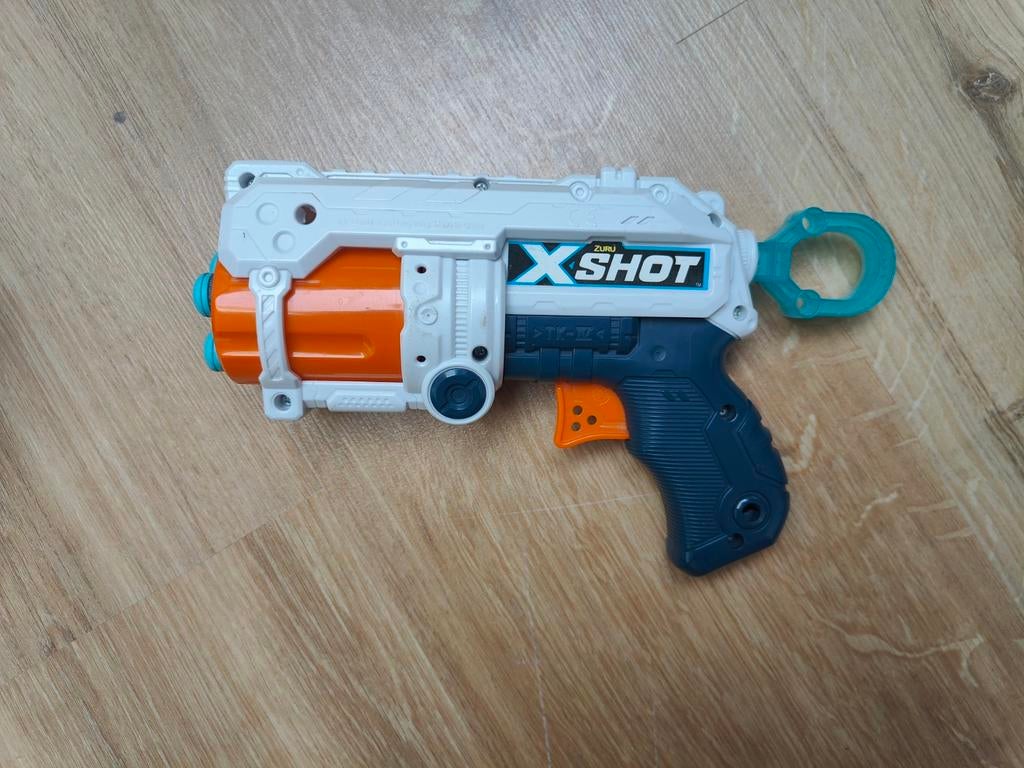 X-Shot nerf speelgoedpistool met pijltjes, Ophalen, Gebruikt