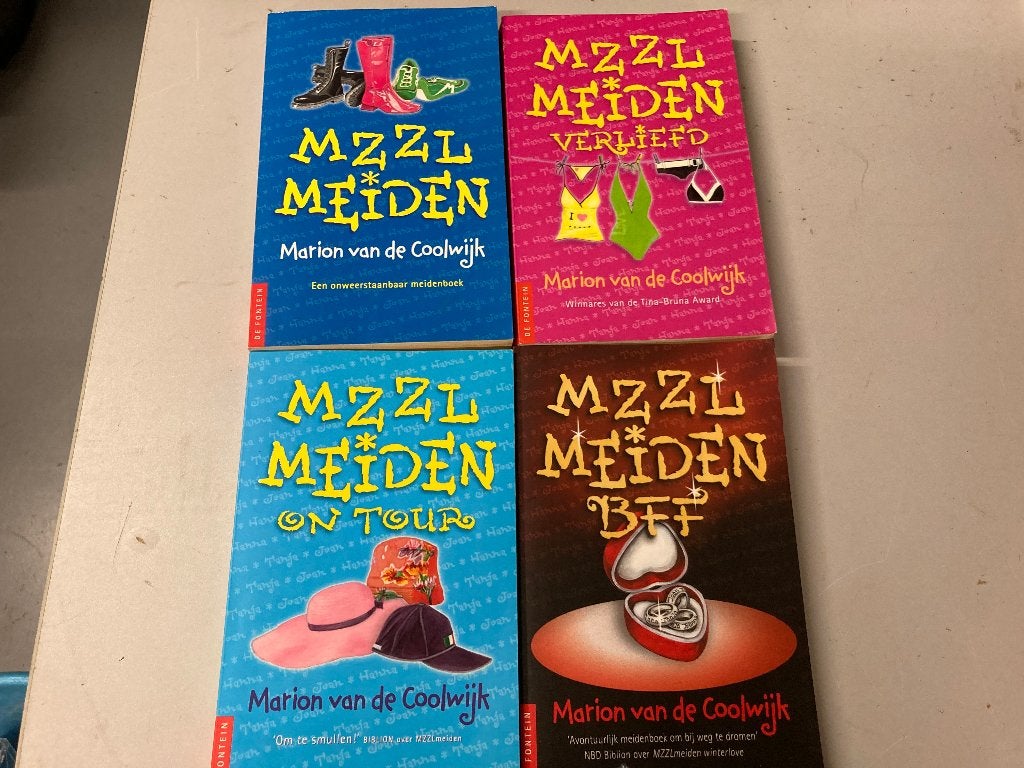 MZZL Mazzelmeiden Deel 1 ,  On tour en Gaan los, Ophalen of Verzenden, Zo goed als nieuw, Marion van de Coolwijk, Fictie
