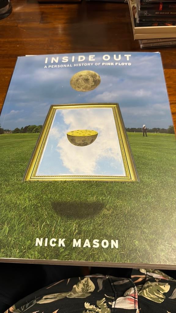Nick Mason Pink Floyd boek Inside out met handtekening, Ophalen of Verzenden, Gelezen, Film, Tv en Media