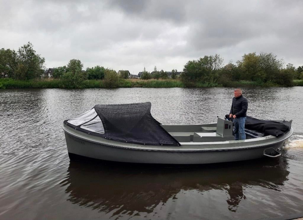 Von Dur 650XL met Volvo Penta Diesel en Boegschroef, Watersport en Boten, Ophalen, 50 pk of meer, Diesel, Polyester