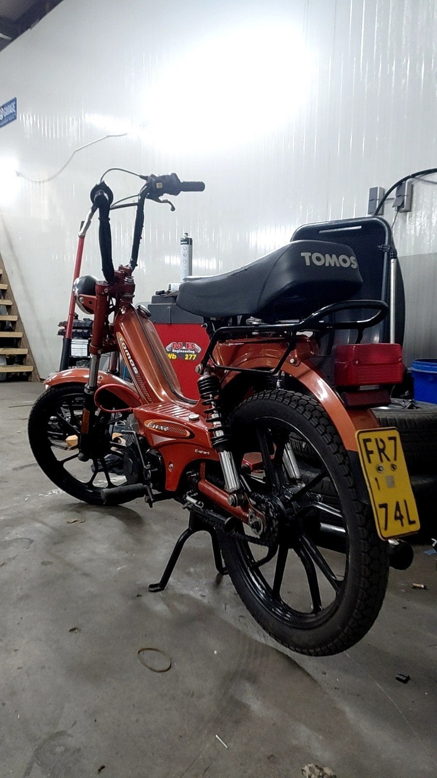 Nette Tomos A3 Luxe - Originele koper/oranje kleur, Fietsen en Brommers, Brommers | Tomos, Ophalen of Verzenden