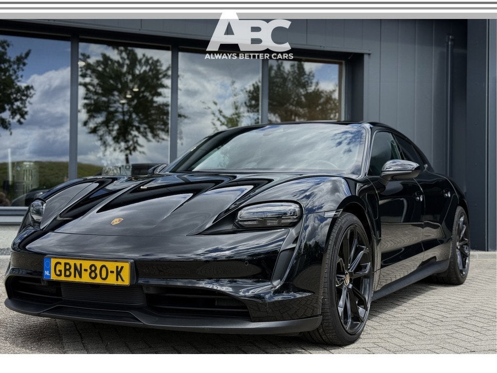 Porsche Taycan Sport Turismo 79 kWh (bj 2022, automaat), Auto's, Automaat, Achterwielaandrijving, Gebruikt, Zwart