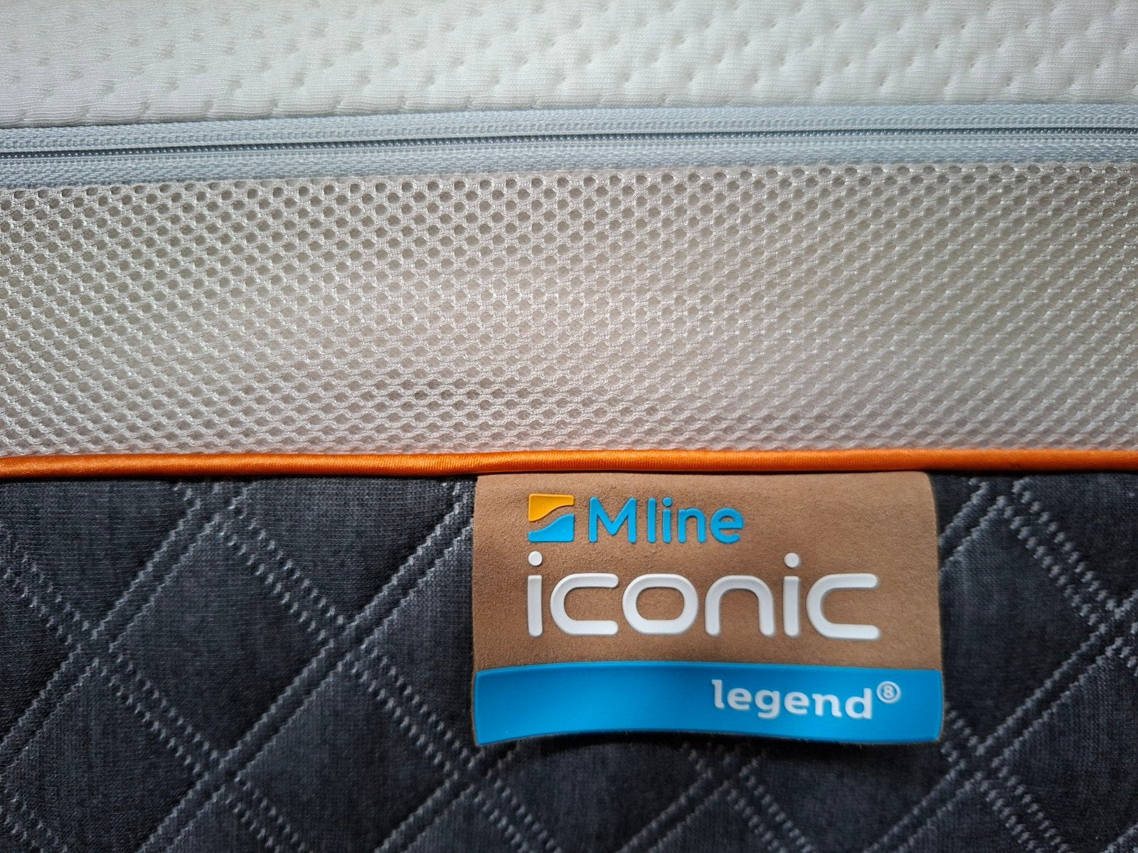 M Line Iconic Legend 8 matras 90x220cm extra lang 1 jaar oud, Ophalen, 90 cm, Eenpersoons, Zo goed als nieuw