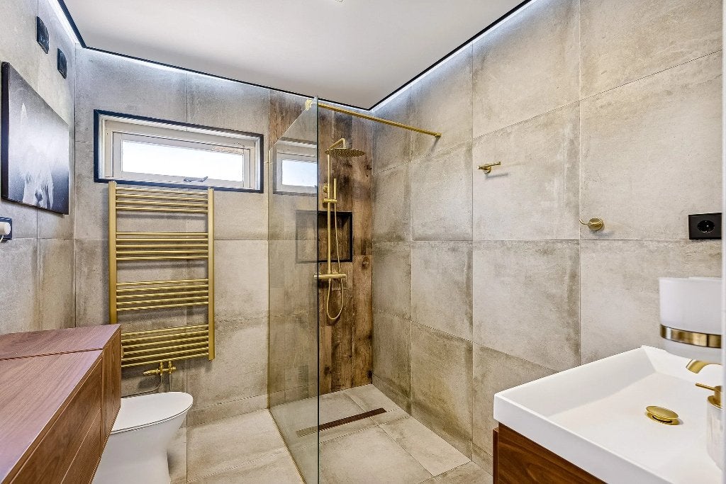 Badkamer, Ophalen, Gebruikt, Met douche