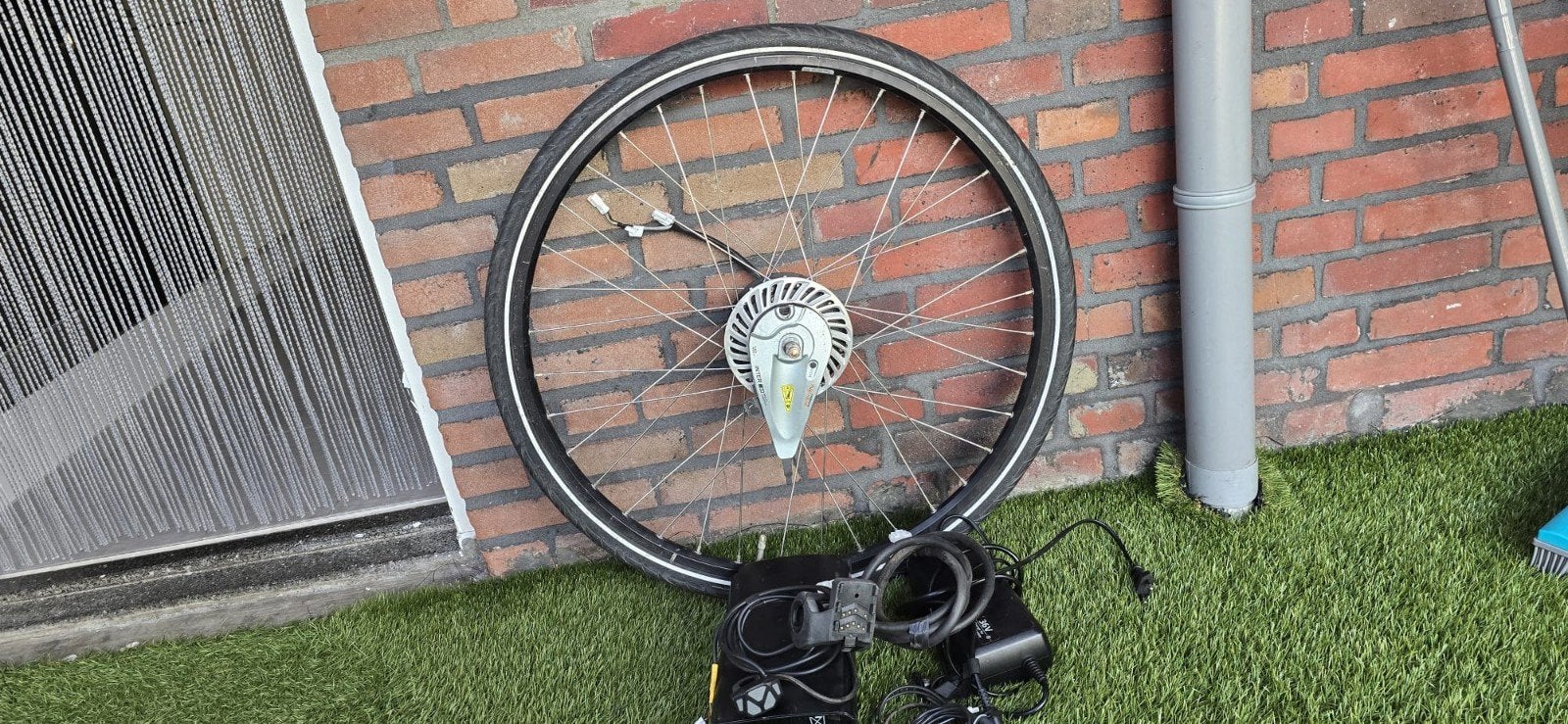 Tekoop Gazelle elektrische voorwiel +bekabeling, Fietsen en Brommers, Ophalen of Verzenden