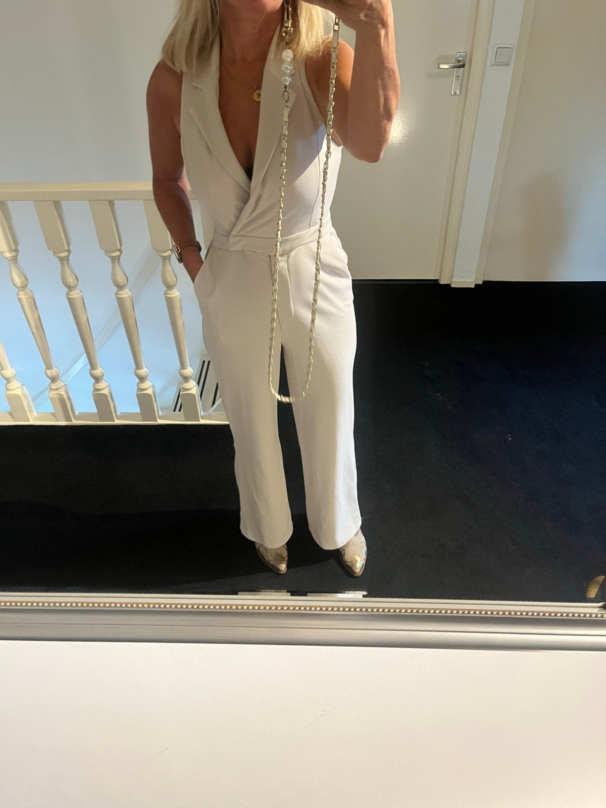 Stijlvolle beige jumpsuit met reverskraag, Kleding | Dames, Ophalen of Verzenden, Zo goed als nieuw, Maat 36 (S), Beige