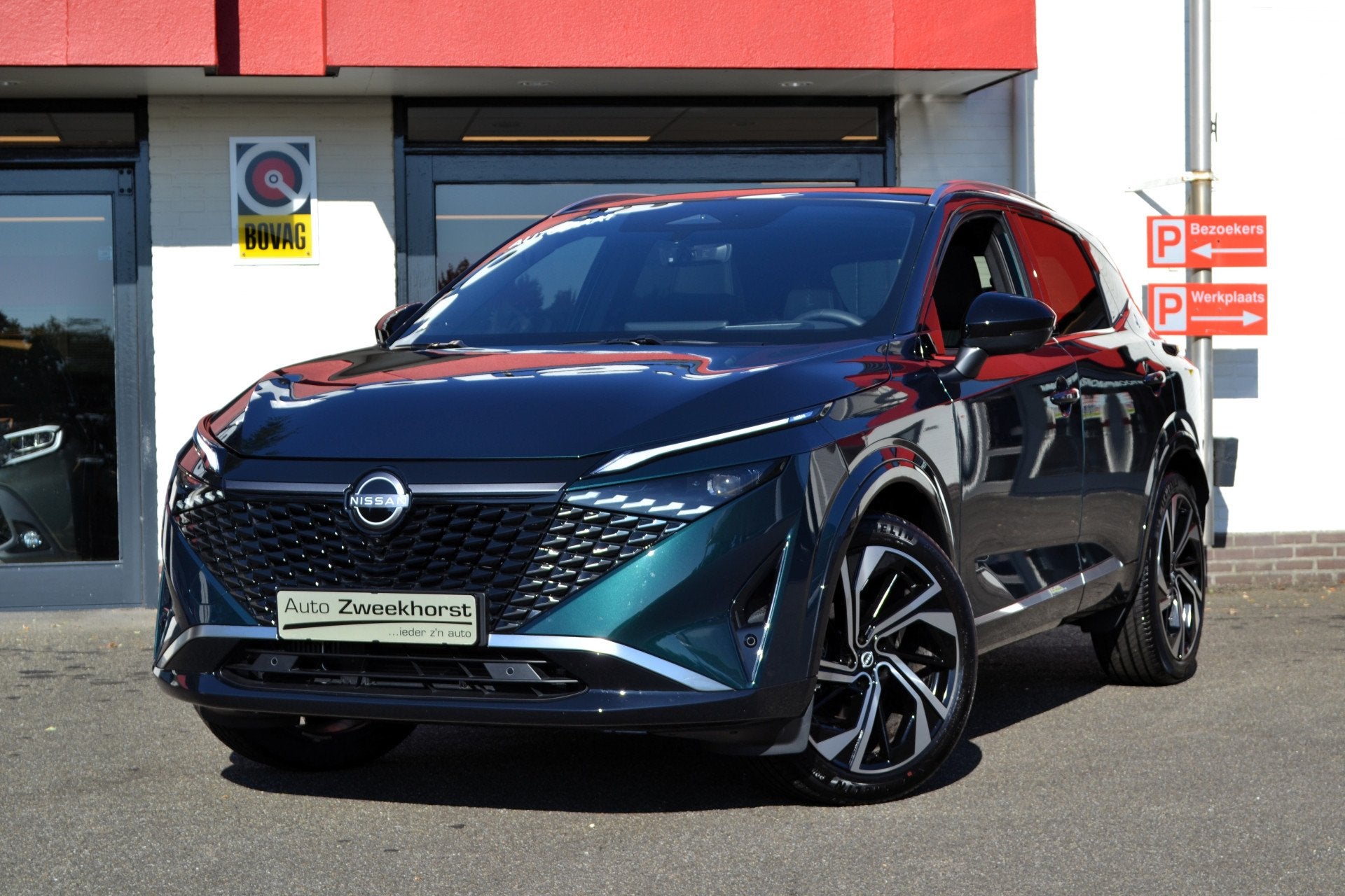 Nissan QASHQAI 1.3 MHEV, 158 Pk Automaat, Tekna Plus, Leder,, Auto's, Dealer onderhouden, Gebruikt, Zwart, 4 cilinders