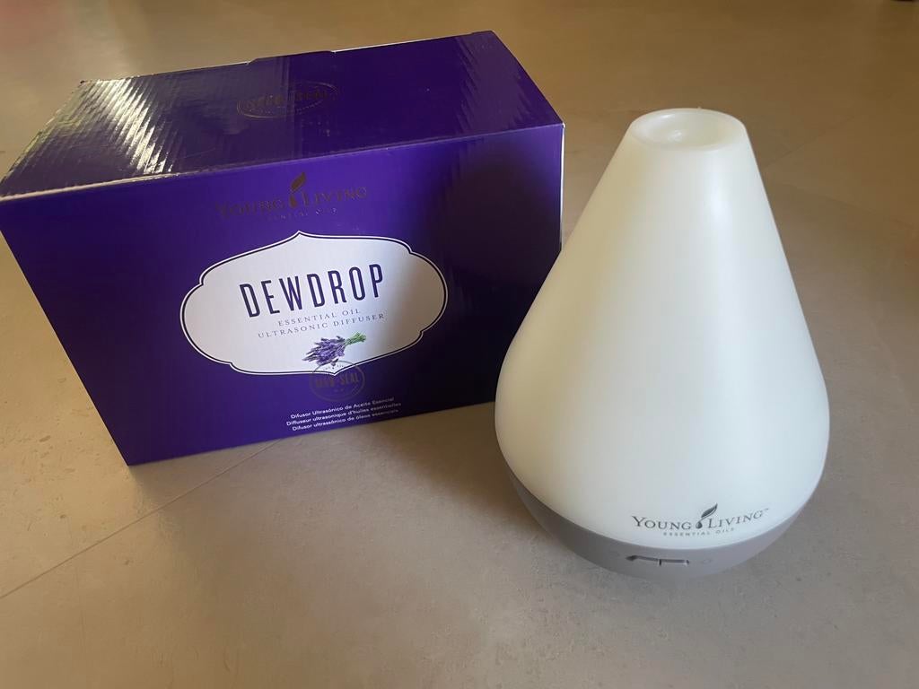 Young Living Dewdrop diffuser, Witgoed en Apparatuur, Luchtbehandelingsapparatuur, Zo goed als nieuw, Luchtbevochtiger, Ophalen of Verzenden