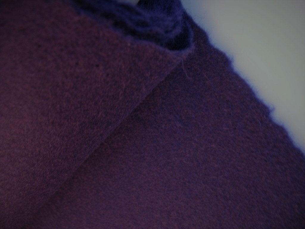 Camira Blazer CUZ27; donkerpaars; max 7 meter meubelstof, Hobby en Vrije tijd, Wol, 120 cm of meer, Paars, Ophalen of Verzenden