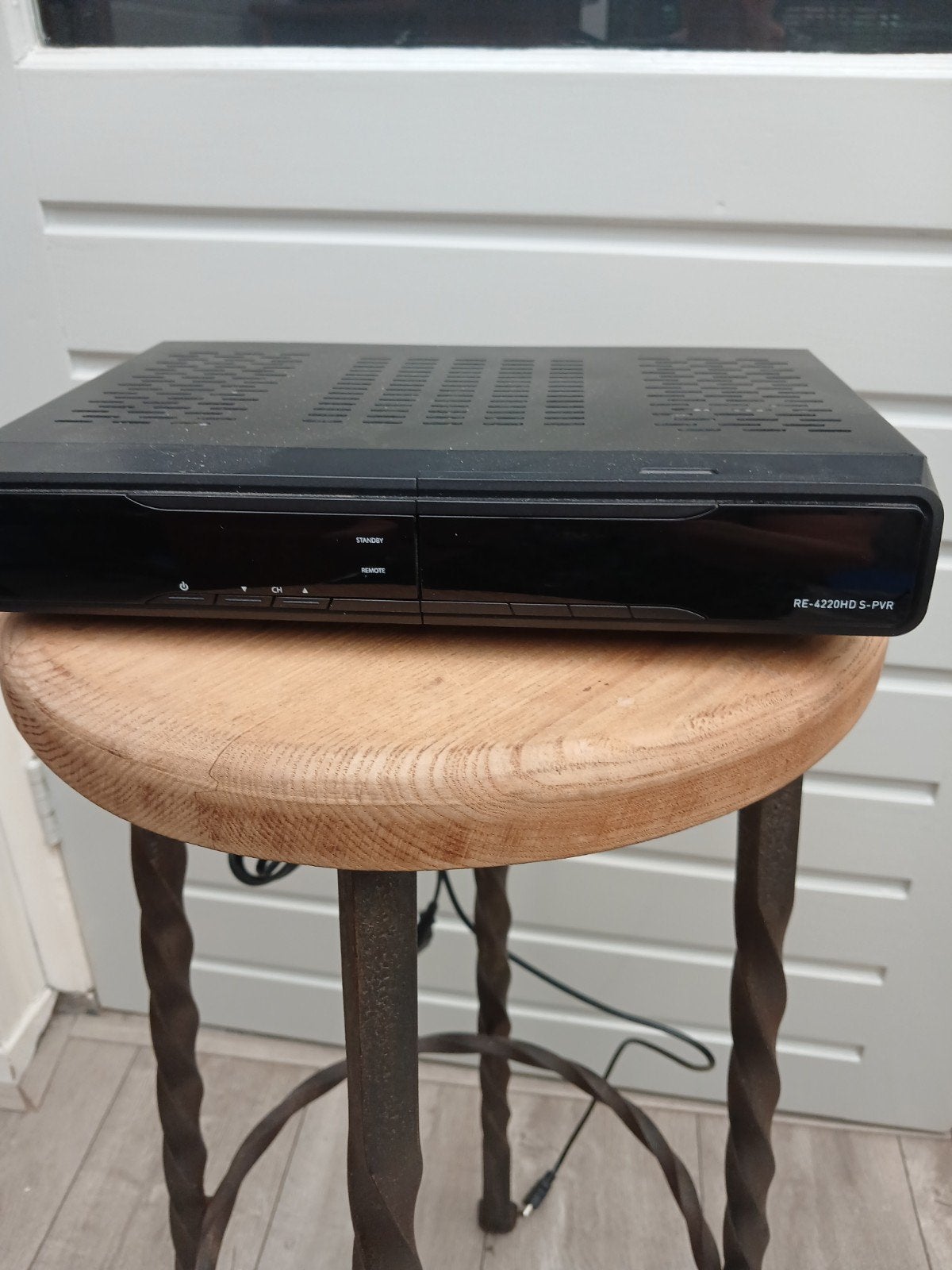 Rebox RE-4220HD S-PVR Harddiskrecorder met afstandsbediening, Ophalen of Verzenden, Gebruikt, Harddiskrecorder