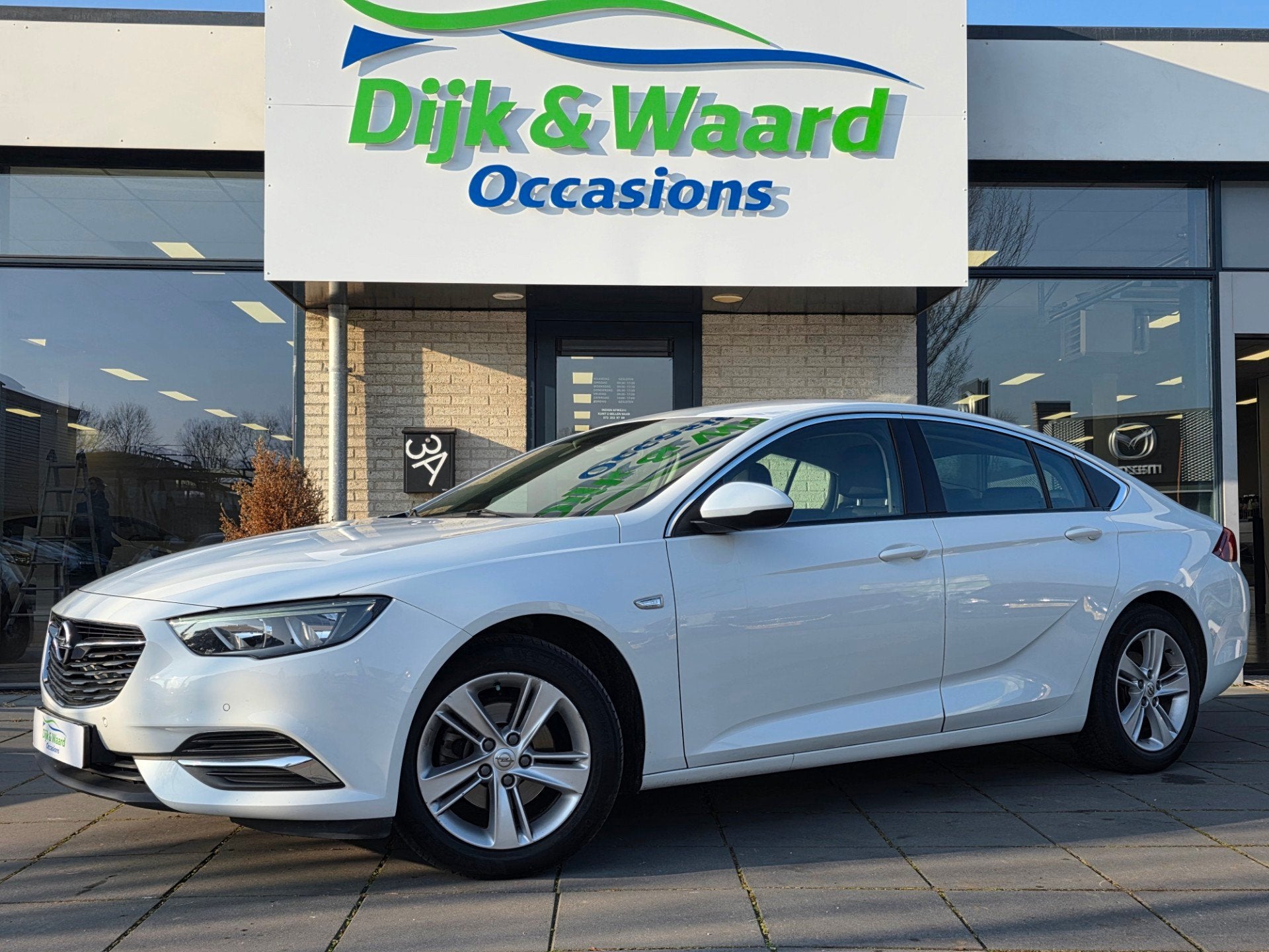 Opel Insignia Grand Sport 1.5 Turbo Business Executive Autom, Gebruikt, Euro 6, 4 cilinders, 700 kg