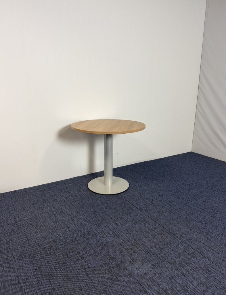 Ronde vergadertafel, kersen havanna blad, aluminium frame