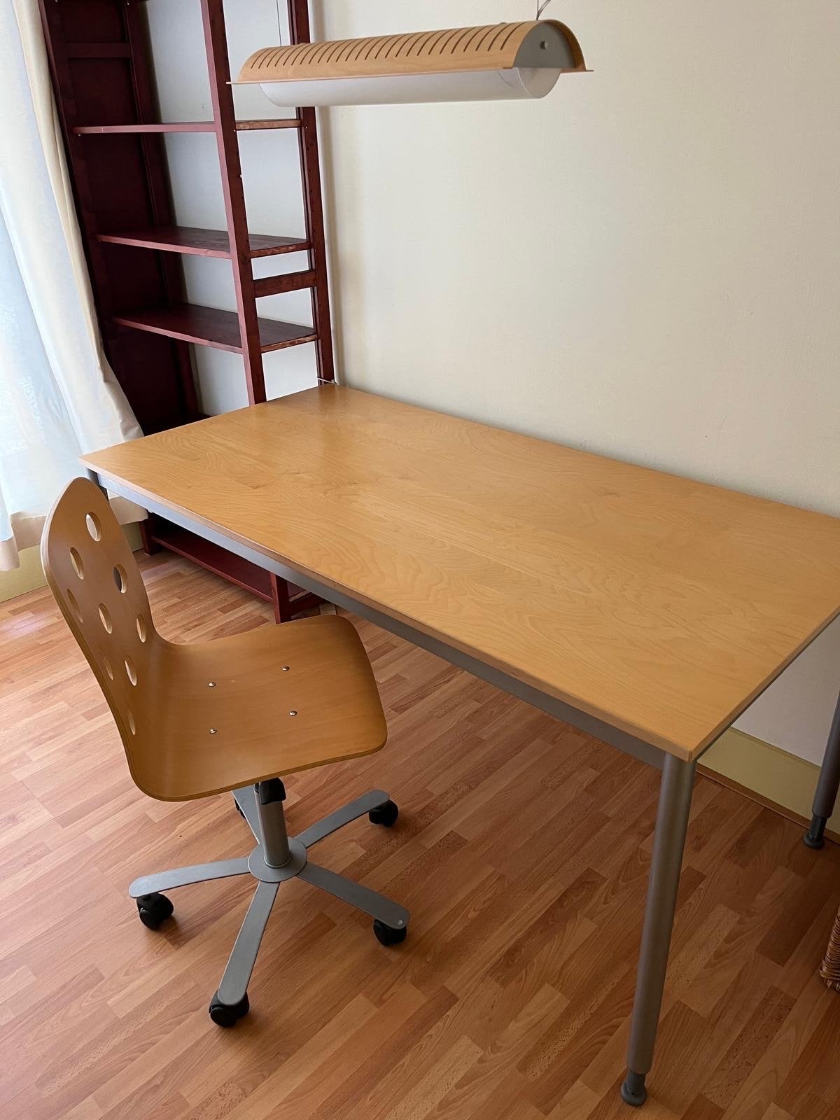 Bureau 160x80, verstelbare hoogte, Ophalen of Verzenden, In hoogte verstelbaar, Gebruikt, Overige typen
